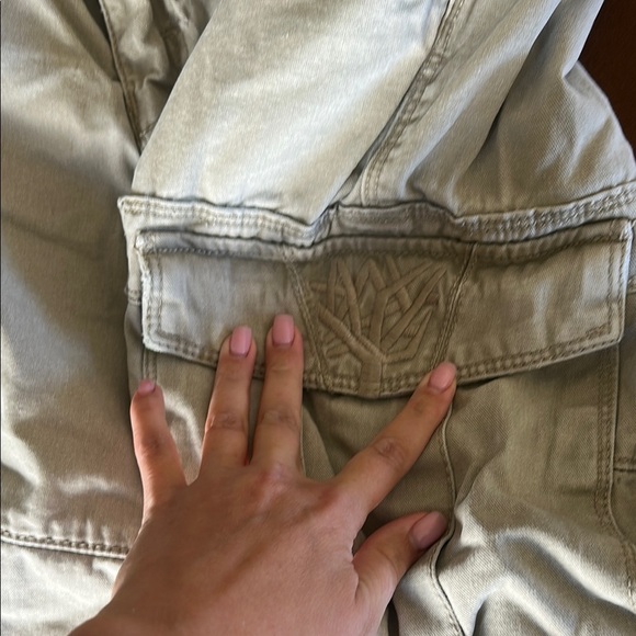 Timberland Khaki Cargo Shorts Relaxed Fit - Picture 4 of 12